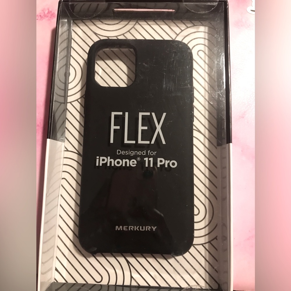 Merkury Flex iPhone 11 Pro case